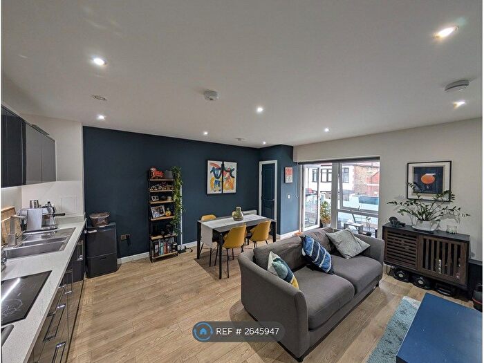 1 Bedroom Flat To Rent In Brunel House, London, E11