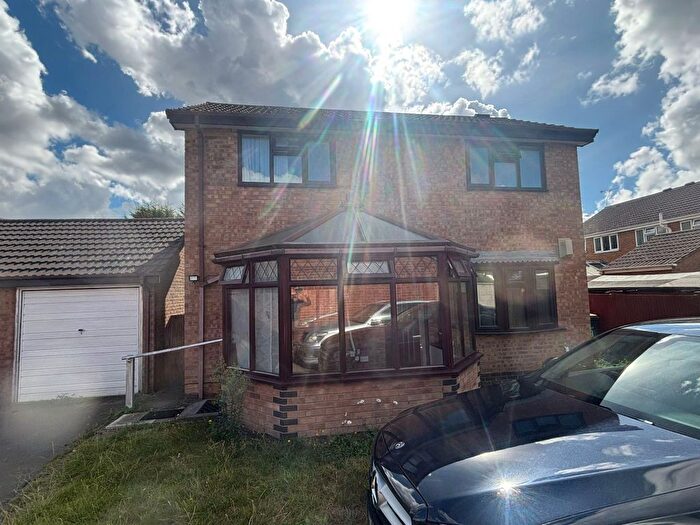 3 Bedroom Detached House To Rent In Lymington Close, Coventry, CV6