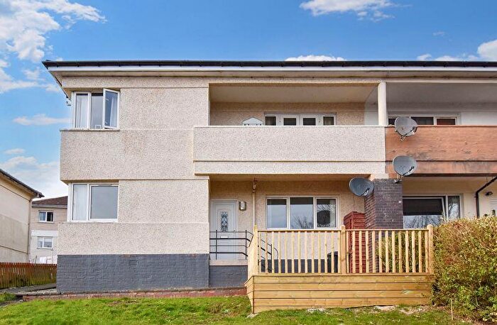 2 Bedroom Flat To Rent In Belmont Street, Kilsyth, G65