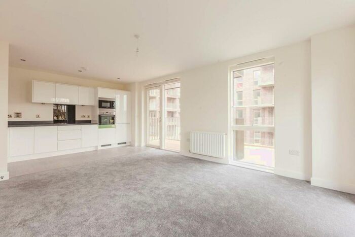 3 Bedroom Flat To Rent In Gayton Road, Harrow, HA1