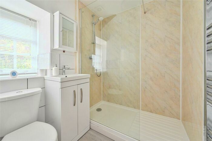 2 Bedroom End Of Terrace House For Sale In Quay Road, Polperro, Cornwall, PL13