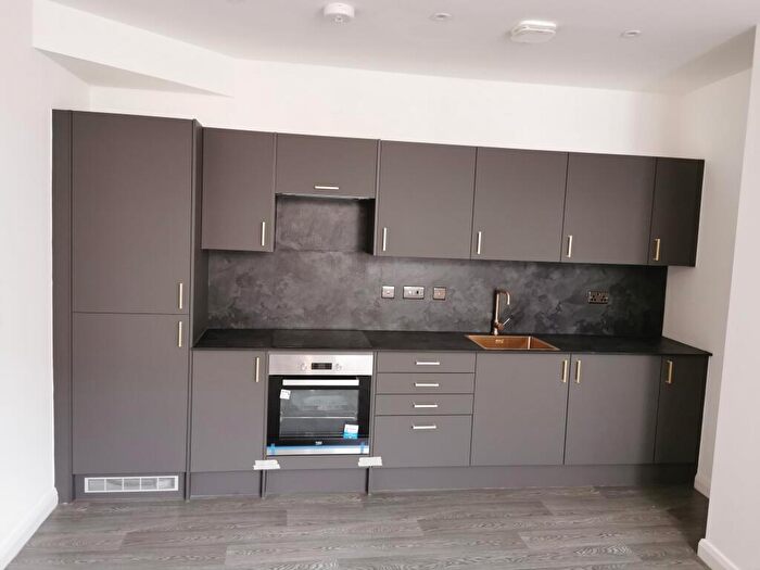 1 Bedroom Flat To Rent In Mason Place, Bow Lane, Heywood, OL10