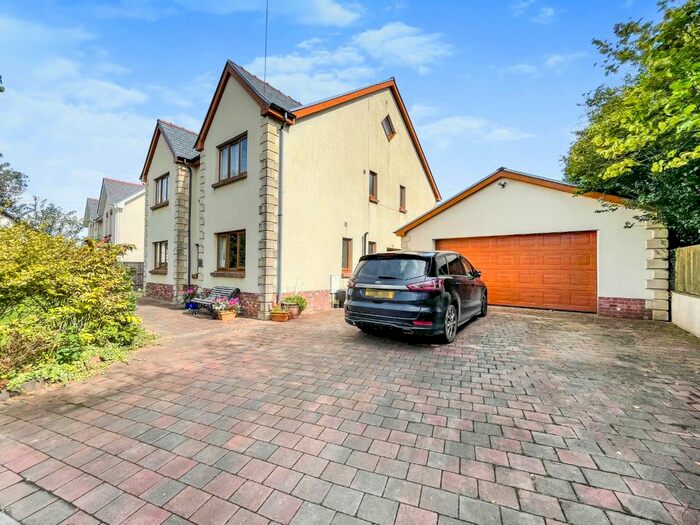 6 Bedroom Detached House For Sale In Ffordd O Fyw, Cynheidre, Llanelli, Carmarthenshire, SA15
