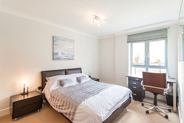 3 Bedroom Flat To Rent In Foundry House, Oxford, OX2