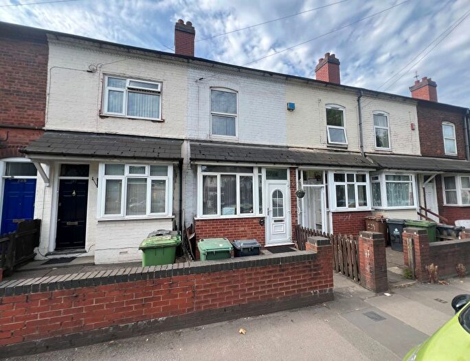 2 Bedroom Terraced House For Sale In Darlaston Road, Walsall, WS2