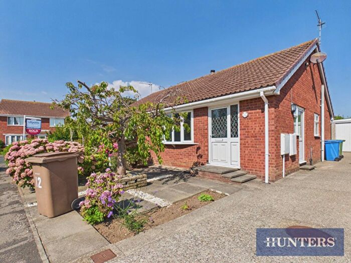 2 Bedroom Semi-Detached Bungalow To Rent In Headlands Drive, Bridlington, YO16