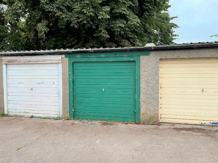 Parking/garage To Rent In Morningside Terrace, Morningside, Edinburgh, EH10