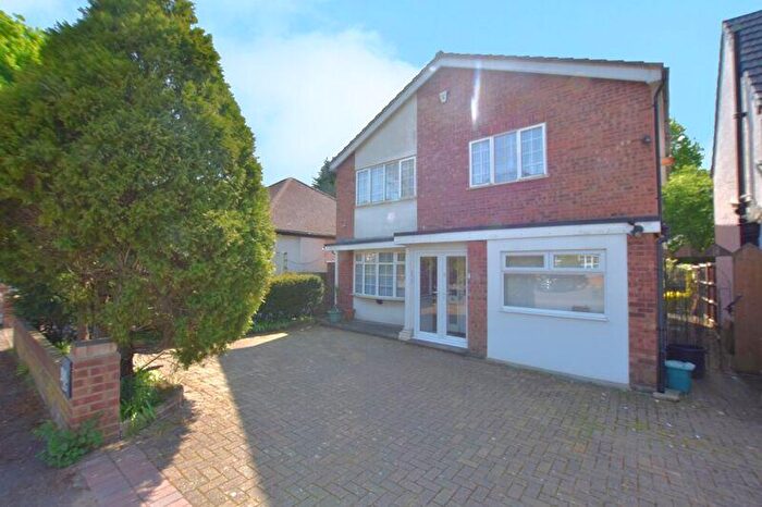 4 Bedroom Detached House For Sale In Park Way, Ruislip, HA4