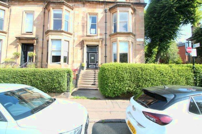 2 Bedroom Flat To Rent In Highburgh Road, Glasgow, G12