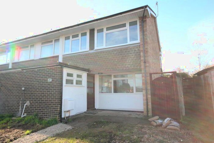 4 Bedroom House To Rent In Guildford Park Avenue, Guildford, GU2