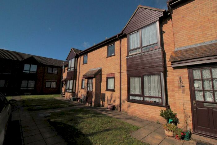 1 Bedroom Flat To Rent In Battisford Drive, Clacton-on-Sea, CO16