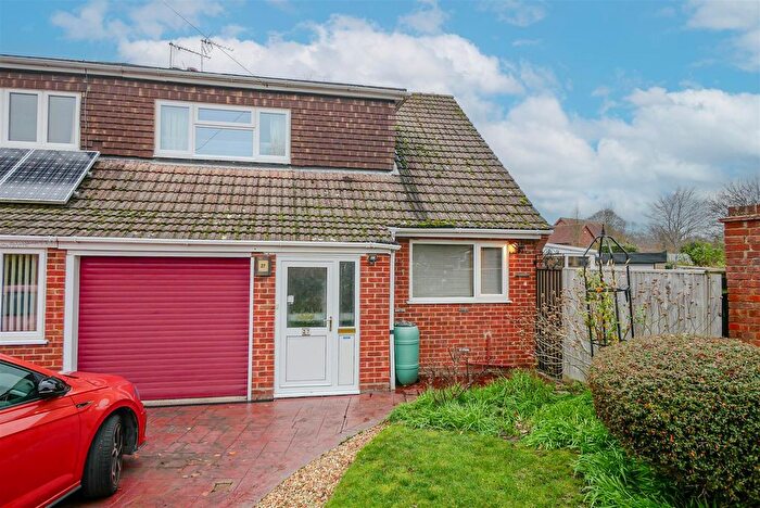 2 Bedroom Semi-Detached House For Sale In Brookside, Cholsey, OX10