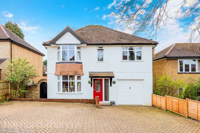 4 Bedroom Detached House For Sale In Rosebery Road, Epsom, KT18