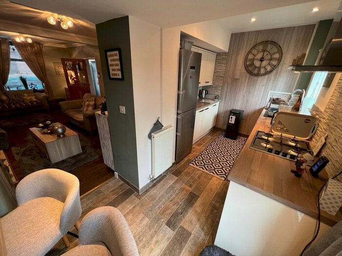 3 Bedroom Terraced House For Sale In George Street Tonypandy -, Tonypandy, CF40