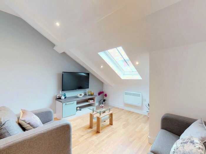 2 Bedroom Apartment To Rent In St Mary's Road, Sheffield, South Yorkshire, S2