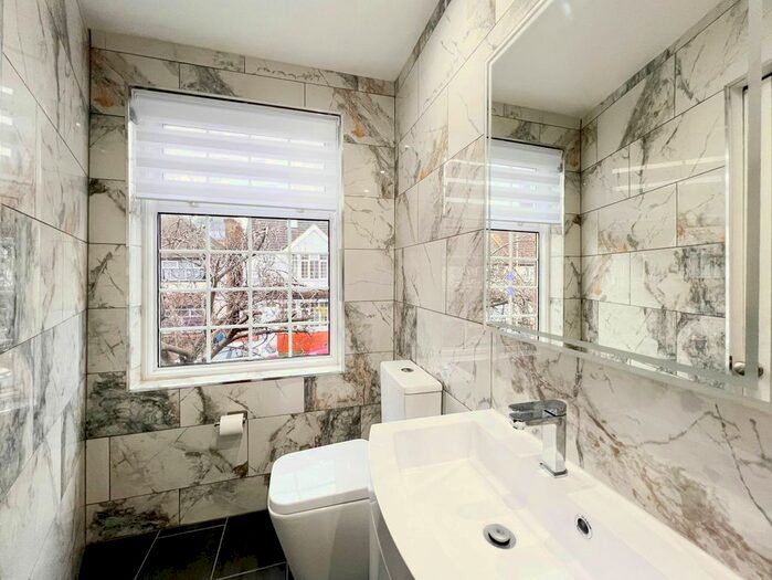 1 Bedroom Property To Rent In Mount Road, Hayes, UB3