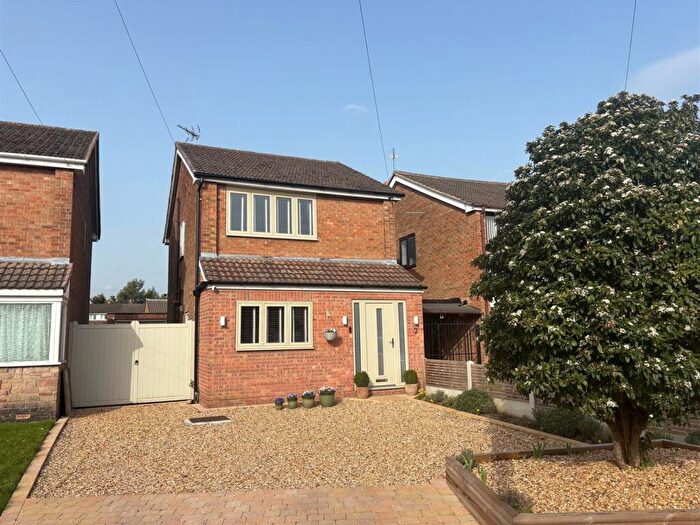 3 Bedroom Detached House For Sale In Vicarage Drive, Chaddesden Old Village, Derby, DE21