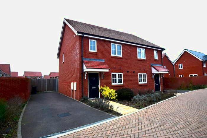 2 Bedroom Semi-Detached House For Sale In Lee Close, Halstead, CO9