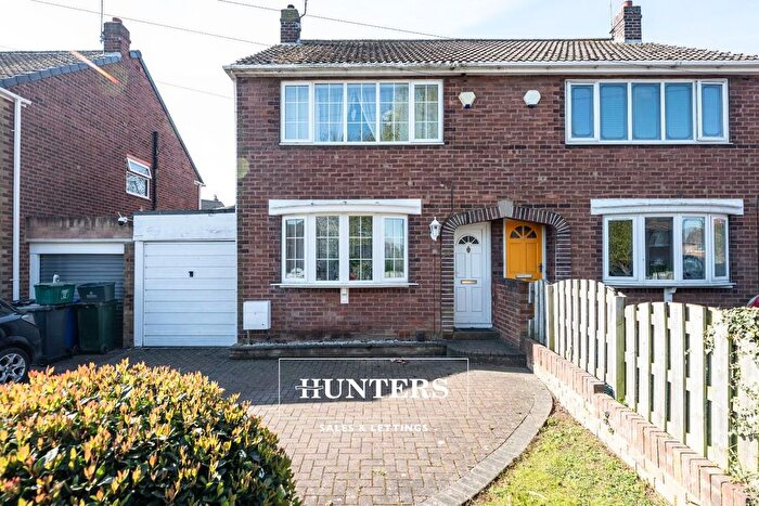 3 Bedroom Detached House For Sale In St Davids Drive, Doncaster, DN5