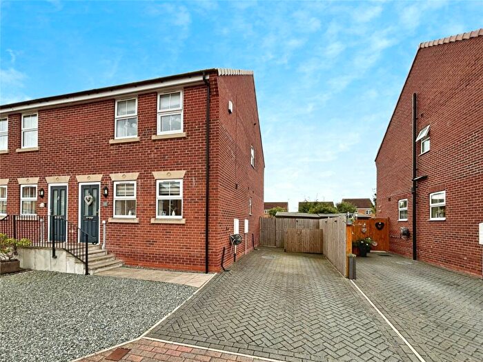 3 Bedroom Semi-Detached House To Rent In Earl Street, Goole, East Yorkshire, DN14