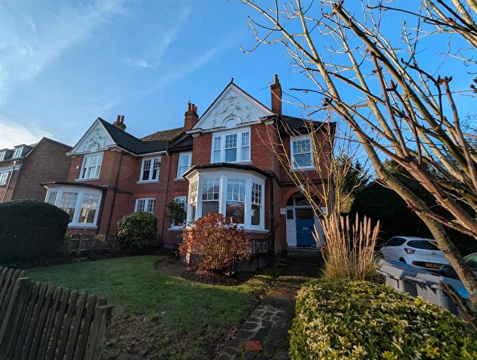 1 Bedroom Flat For Sale In Exeter Road, London, NW2