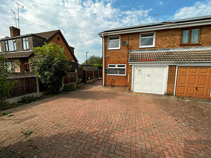 3 Bedroom Semi-Detached House For Sale In Gladstone Avenue, Heanor, Derbyshire, DE75