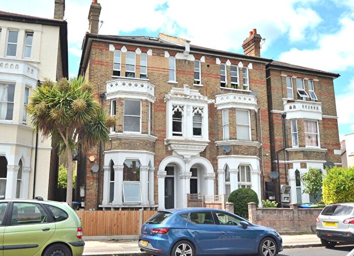 1 Bedroom Flat To Rent In Newlands Park, Sydenham, SE26