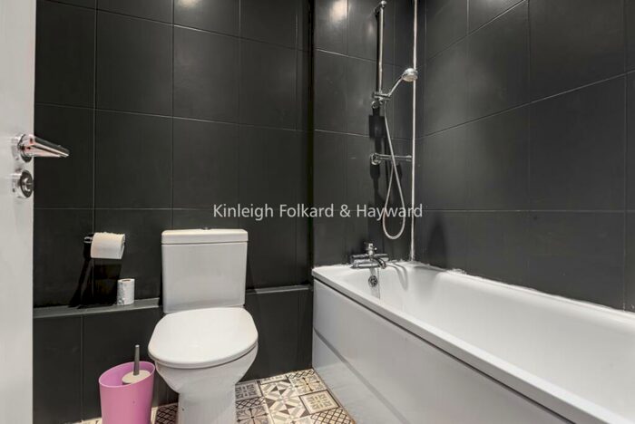 1 Bedroom Flat To Rent In Nether Street London, N12