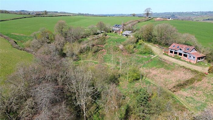 3 Bedroom Detached House For Sale In . Acres Pennymoor, Tiverton, Devon, EX16