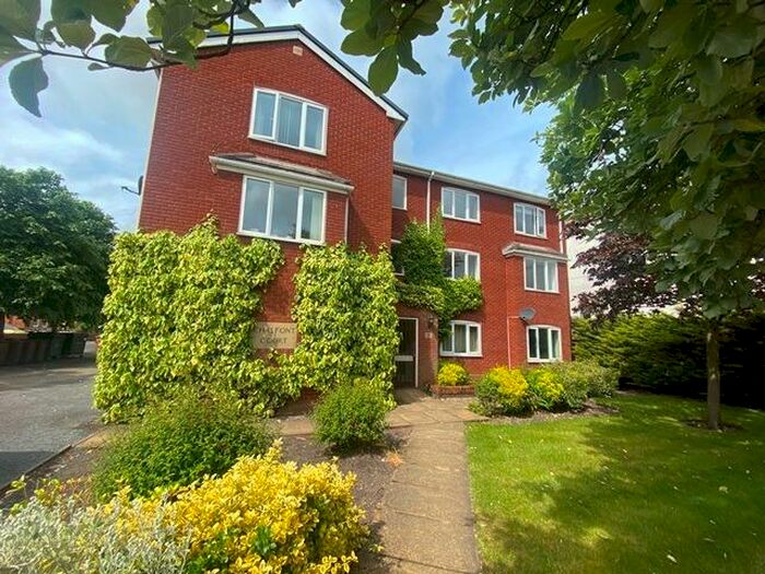 2 Bedroom Apartment To Rent In Chalfont Court, Liverpool Road, Southport, Merseyside, PR8