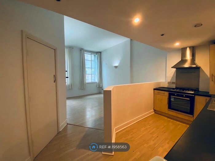 1 Bedroom Flat To Rent In Victoria Strest, Liverpool, L2