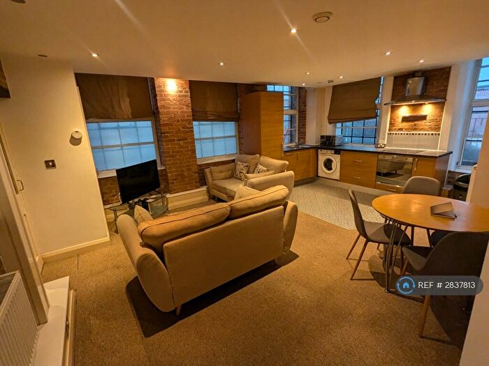 1 Bedroom Flat To Rent In The Cigar Factory, Nottingham, NG7