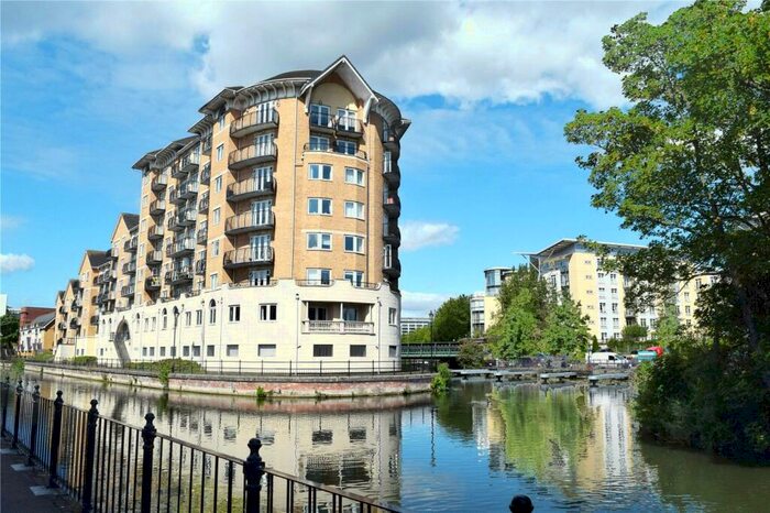 2 Bedroom Apartment To Rent In Blakes Quay, Gas Works Road, Reading, Berkshire, RG1