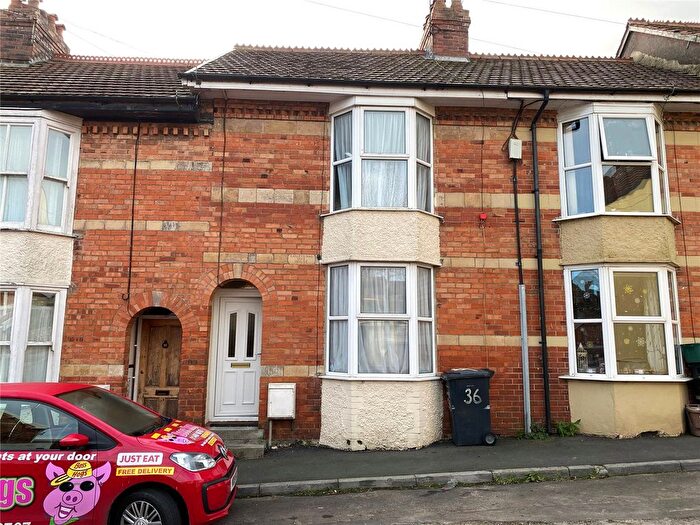 2 Bedroom Terraced House To Rent In Coronation Street, Chard, Somerset, TA20