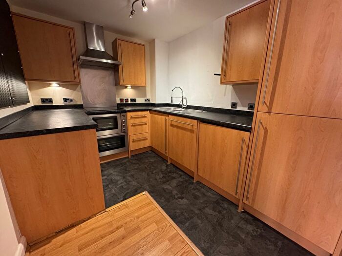 2 Bedroom Flat To Rent In Pilcher Gate, Nottingham, Nottinghamshire, NG1