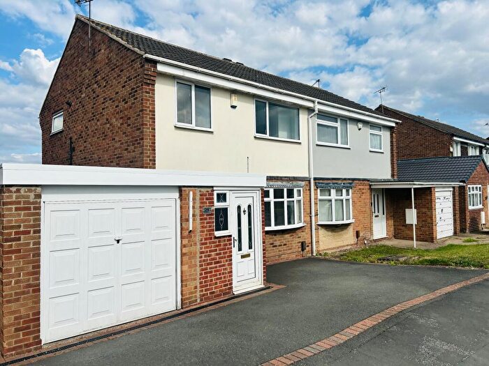 3 Bedroom Semi-Detached House To Rent In Deepdale Lane, Sinfin, Derby, DE24