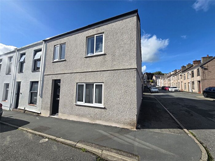 4 Bedroom End Terrace House For Sale In Victoria Street, Caernarfon, Gwynedd, LL55