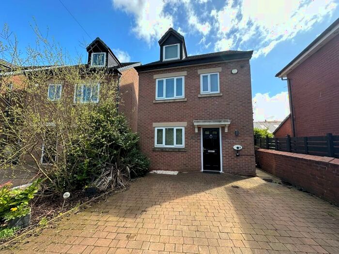 4 Bedroom Detached House To Rent In Moor Road, Orrell, WN5