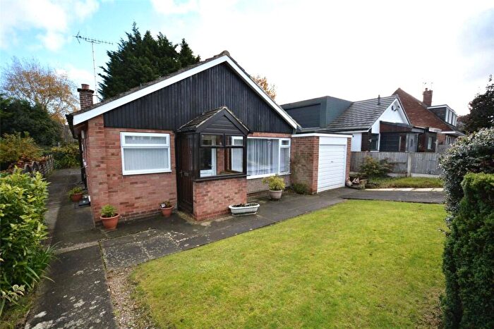 3 Bedroom Bungalow To Rent In Linton Road, Leeds, West Yorkshire, LS17