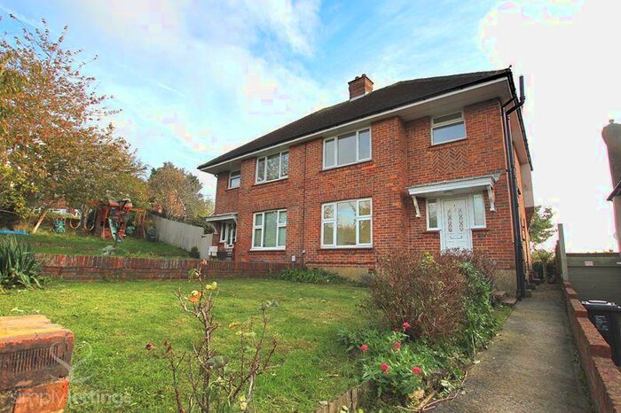 3 Bedroom House To Rent In King George Vi Drive, Hove, BN3