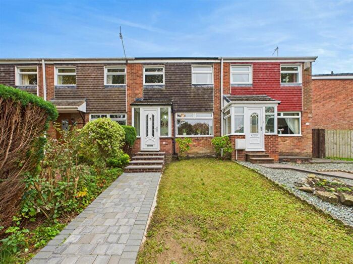 3 Bedroom Terraced House For Sale In Coanwood Way, Sunniside, Newcastle Upon Tyne, NE16