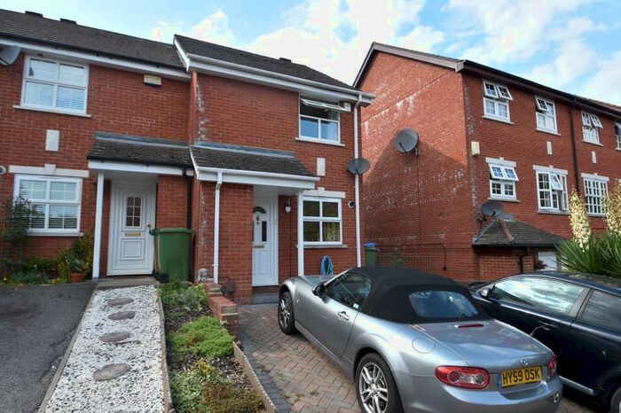 2 Bedroom End Of Terrace House To Rent In Stalybridge Close, Park Gate, Southampton, SO31