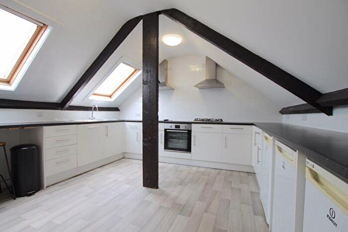 7 Bedroom Terraced House To Rent In Cathays Terrace, Cardiff, CF24