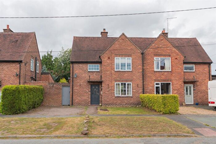 3 Bedroom Semi-Detached House For Sale In Church Row, Bunbury, CW6