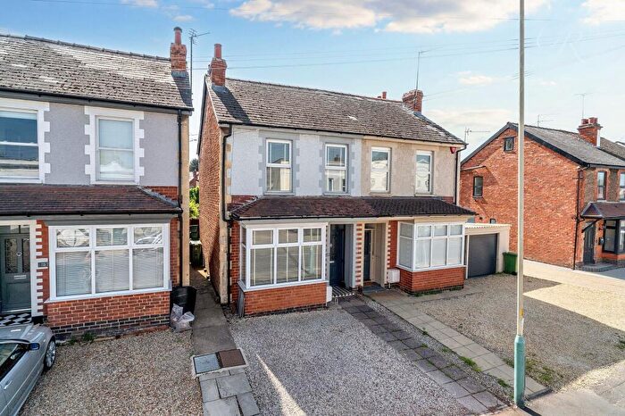 3 Bedroom Semi-Detached House For Sale In Prestbury Road, Cheltenham, GL52