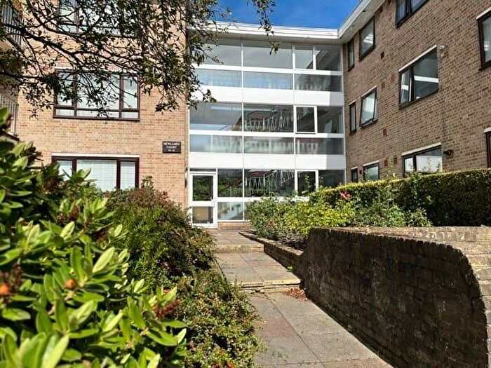 2 Bedroom Apartment For Sale In Newlands Court, Footscray Road, Eltham, London, SE9