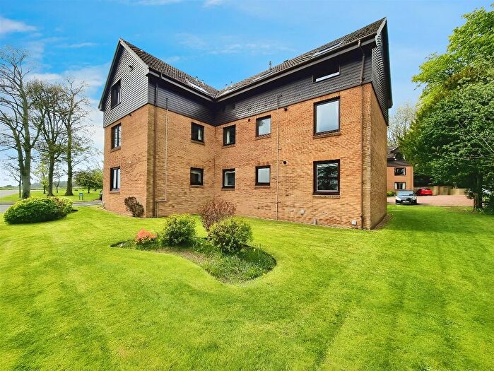 2 Bedroom Flat To Rent In Links Road, Lundin Links, Leven, KY8