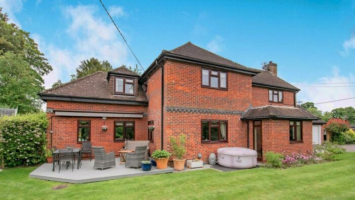 4 Bedroom Detached House For Sale In Upton Lovell, Warminster, Wiltshire, BA12