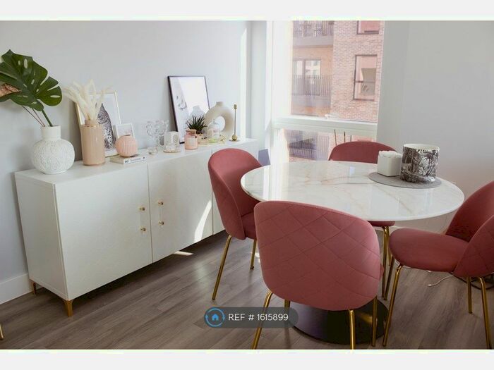 1 Bedroom Flat To Rent In Lismore Boulevard, London, NW9