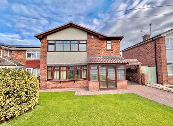 3 Bedroom Property To Rent In Windermere Avenue, Nuneaton, CV11